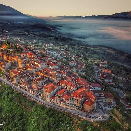 Hotel Villa Torre Antica アーテナ・ルカーナ エクステリア 写真