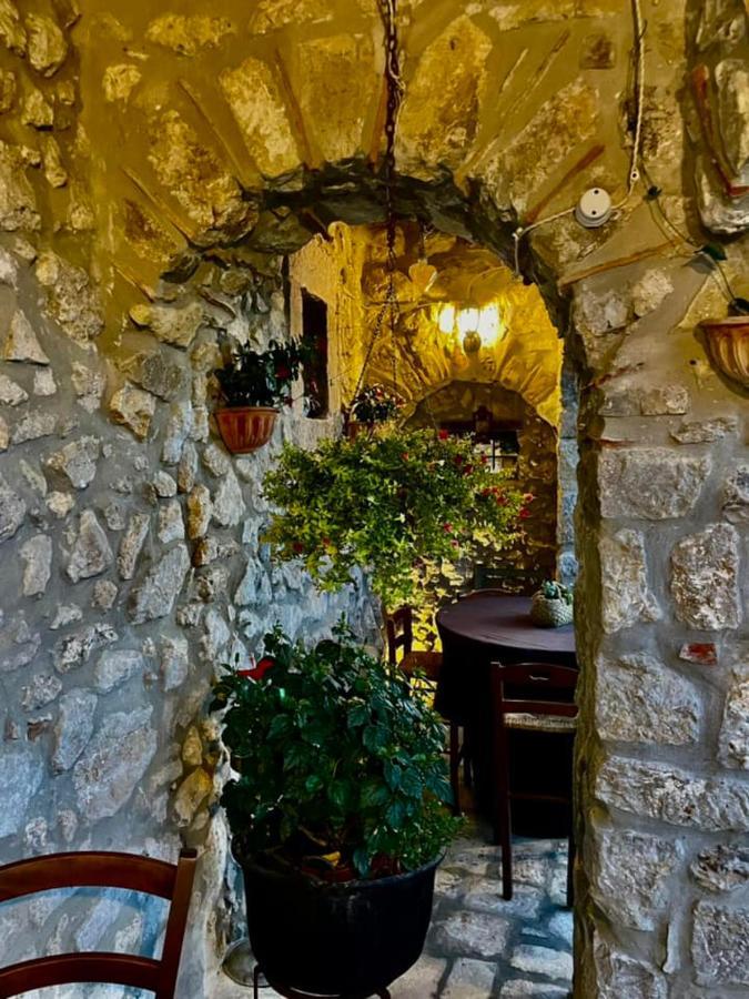 Hotel Villa Torre Antica アーテナ・ルカーナ エクステリア 写真