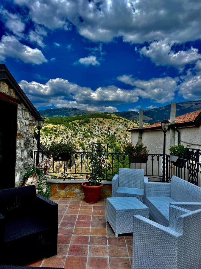 Hotel Villa Torre Antica アーテナ・ルカーナ エクステリア 写真