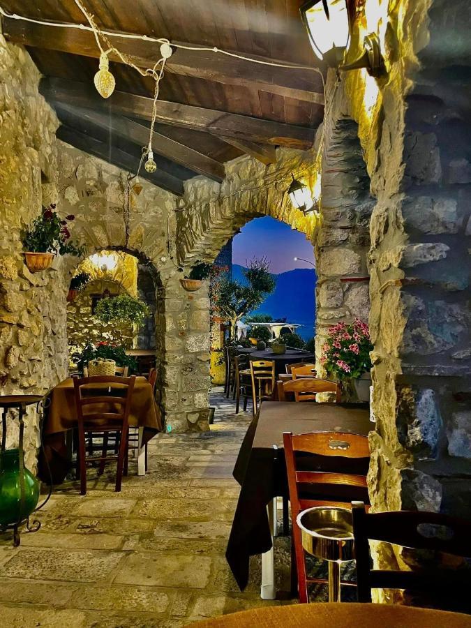 Hotel Villa Torre Antica アーテナ・ルカーナ エクステリア 写真